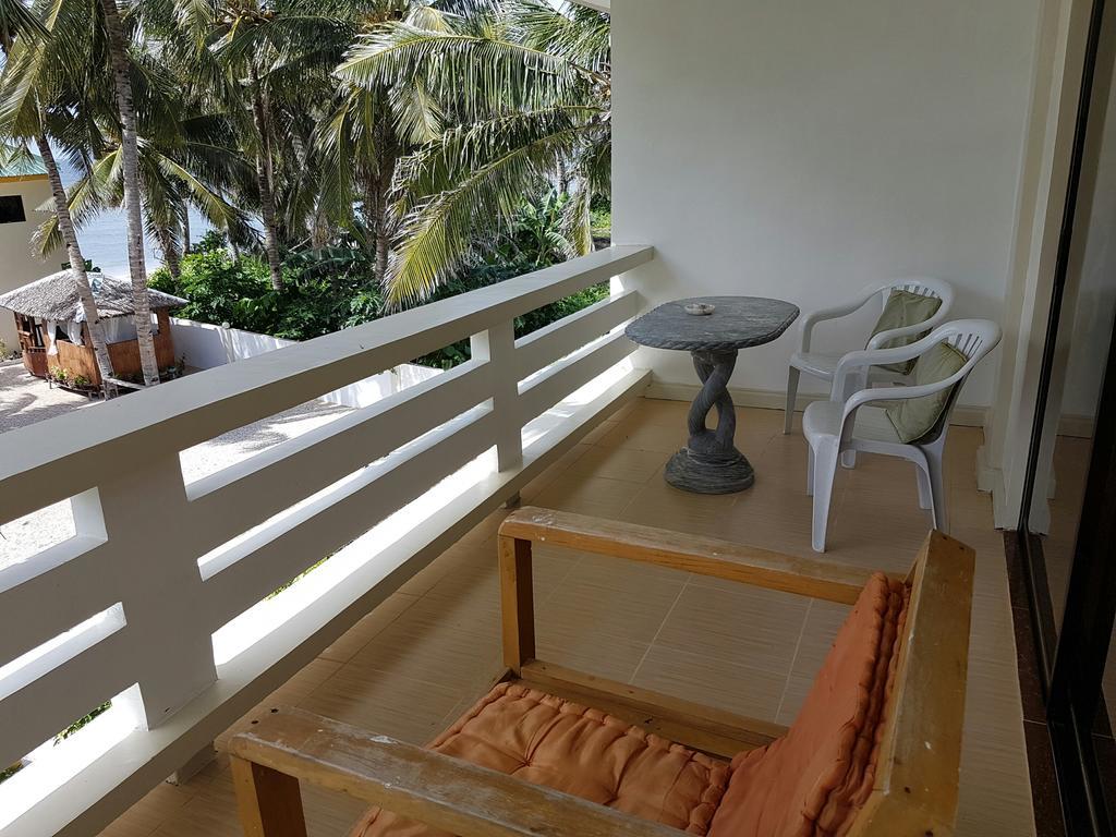 Lanas Beach Resort Romblon Island Екстер'єр фото