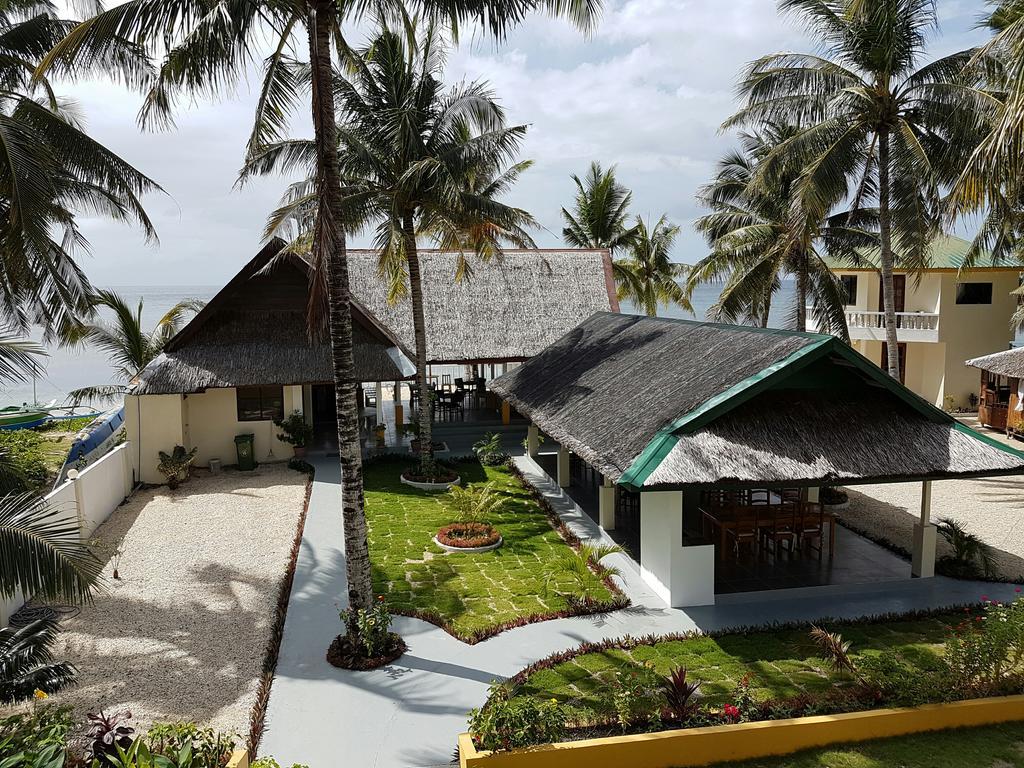 Lanas Beach Resort Romblon Island Екстер'єр фото