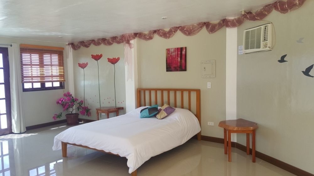 Lanas Beach Resort Romblon Island Екстер'єр фото