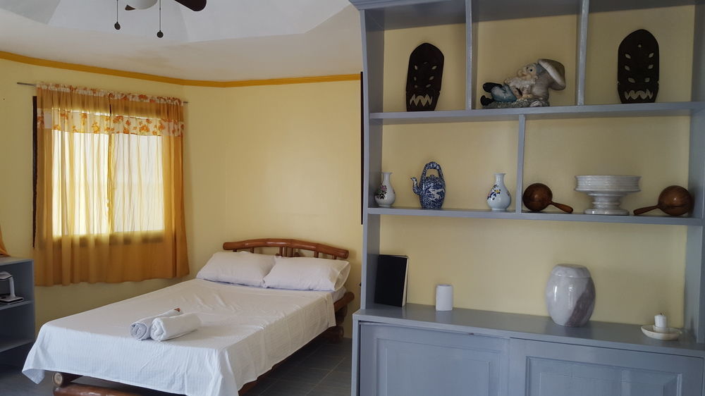 Lanas Beach Resort Romblon Island Екстер'єр фото
